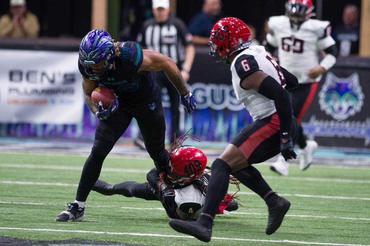 Wolfpack Fall To Renegades 42-35 In Last Seconds
