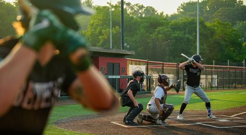 Late Errors Cost Big Train in 14-12 Slugfest Loss to Grays