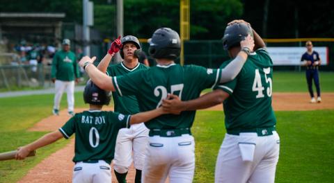 Pichardo slugs, Bethesda Defeats Gaithersburg Giants 11-5