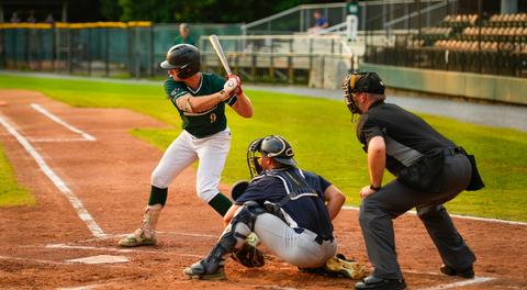 Big Train Falls 5-4 to Braves