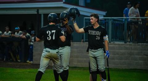 Gonzalez, Malvasio Home Runs Lift Big Train to 4-1 Victory Over Cropdusters