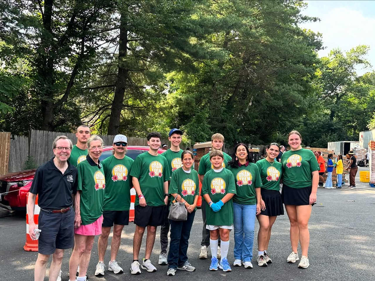 Volunteers at So What Else